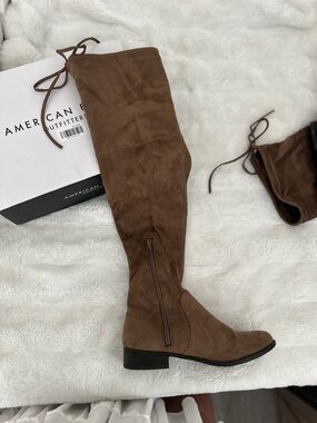 American Eagle Outfitters Chestnut Brown Over-the-Knee Suede Boots- Womens 8.